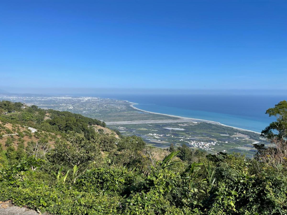 3520 Homestay T'ai-tung Buitenkant foto