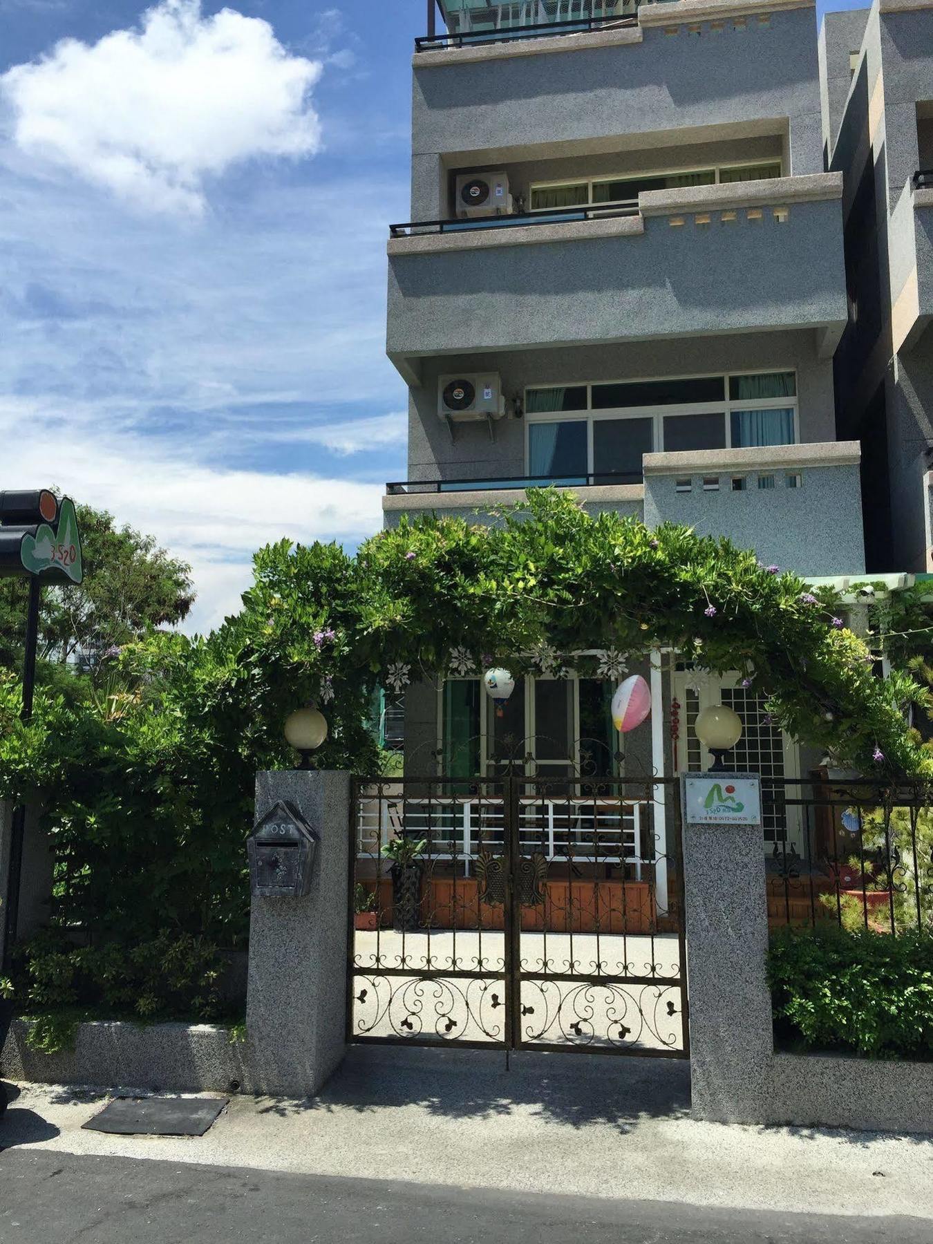 3520 Homestay T'ai-tung Buitenkant foto